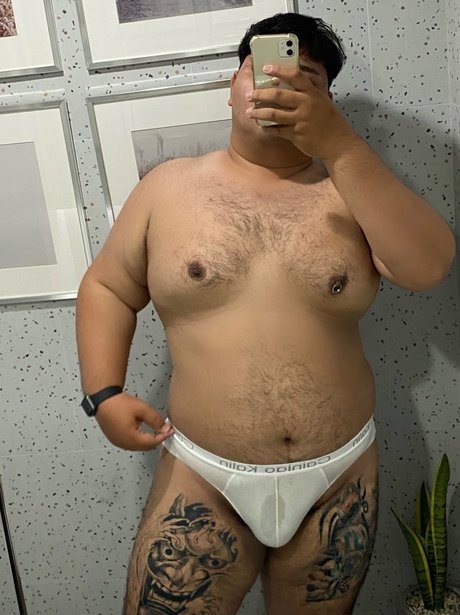 Foto di nudo di fuga di OnlyFans di Ohm