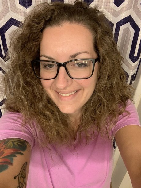 Foto di nudo di fuga di OnlyFans di Ashlee