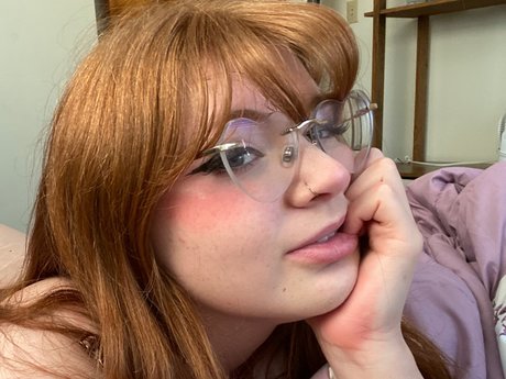 Foto di nudo di fuga di OnlyFans di       
