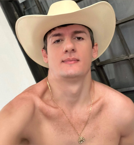 Foto di nudo di fuga di OnlyFans di Oguagro