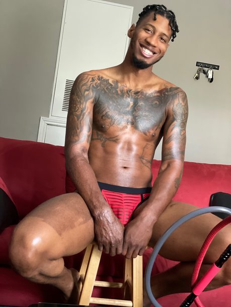 Foto di nudo di fuga di OnlyFans di Officialstaxxx