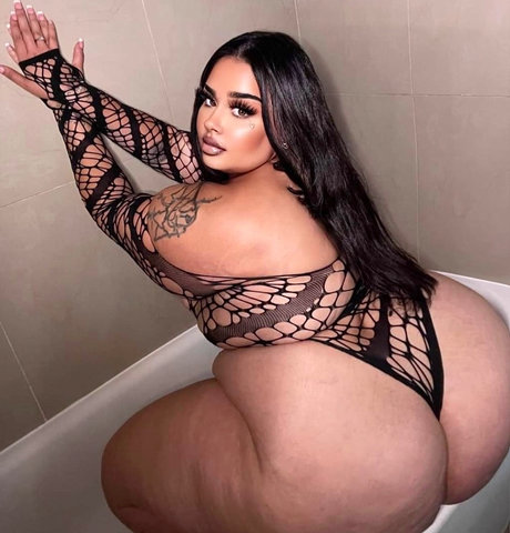 Foto di nudo di fuga di OnlyFans di Nicole