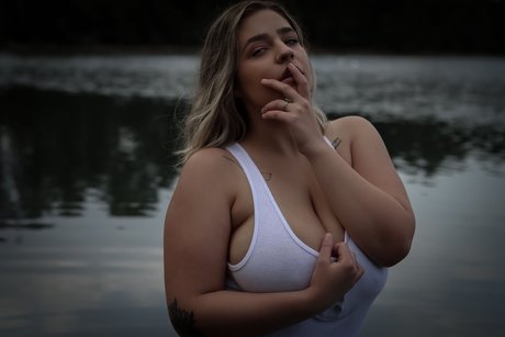 Foto di nudo di fuga di OnlyFans di Brookieg