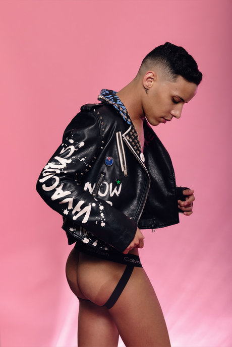 Foto di nudo di fuga di OnlyFans di Odin Floro