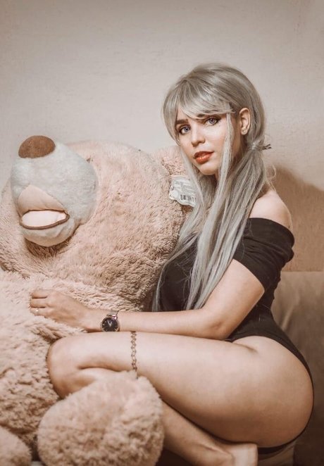 Foto di nudo di fuga di OnlyFans di Odett Mart