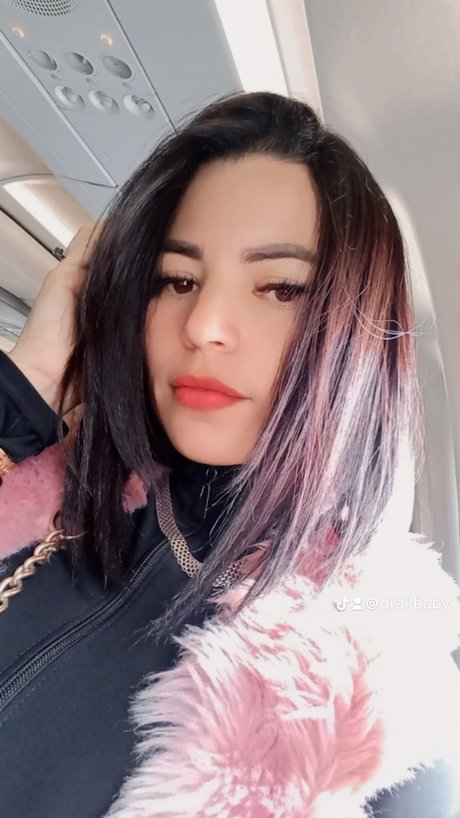 Foto di nudo di fuga di OnlyFans di Odetthramos