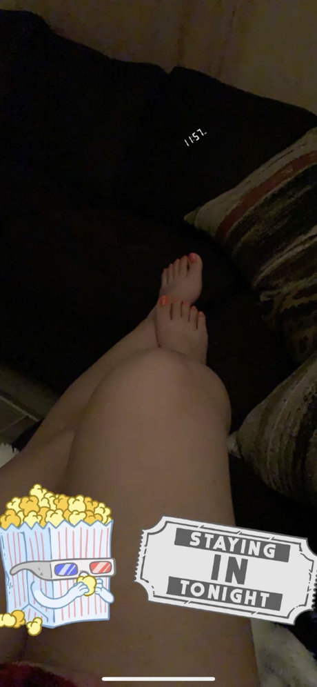 Foto di nudo di fuga di OnlyFans di Adriana