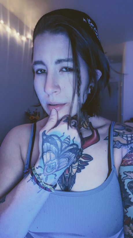 Foto di nudo di fuga di OnlyFans di Kat