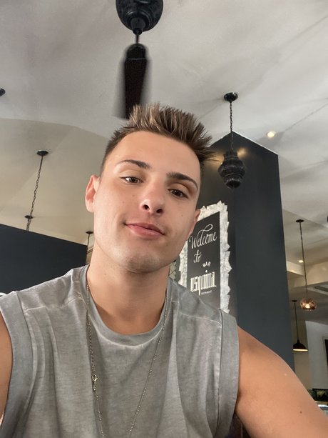 Foto di nudo di fuga di OnlyFans di Blae