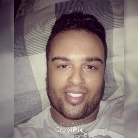 Foto di nudo di fuga di OnlyFans di Alfredo Alvarez