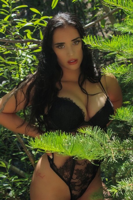Foto di nudo di fuga di OnlyFans di Mia Marz