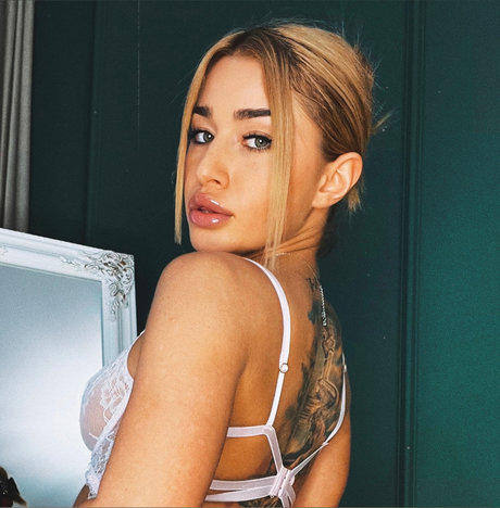 Foto di nudo di fuga di OnlyFans di Claudia Cxr
