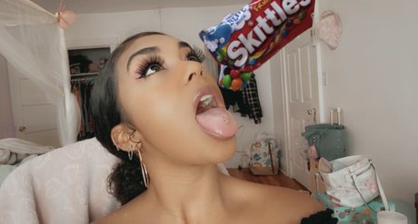 Foto di nudo di fuga di OnlyFans di Bby Bubbles