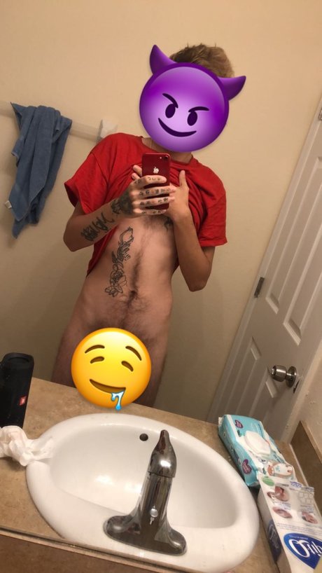 Foto di nudo di fuga di OnlyFans di Davonte Ampamp Bee
