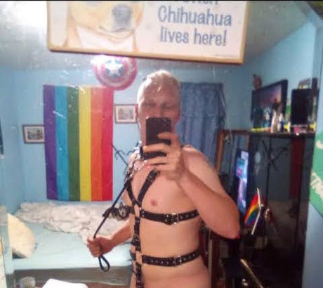 Foto di nudo di fuga di OnlyFans di Edoverlord69