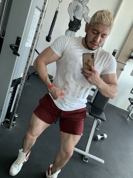 Foto di nudo di fuga di OnlyFans di Alex
