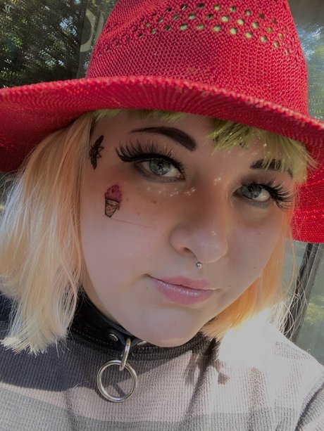 Foto di nudo di fuga di OnlyFans di Joanna Belle