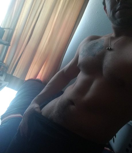 Foto di nudo di fuga di OnlyFans di Paco Vandamme