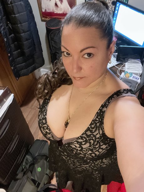Foto di nudo di fuga di OnlyFans di Miss O