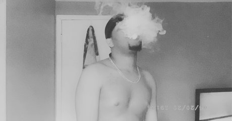 Foto di nudo di fuga di OnlyFans di Thatsosoiconic