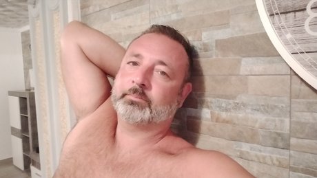 Foto di nudo di fuga di OnlyFans di Osetetravieso