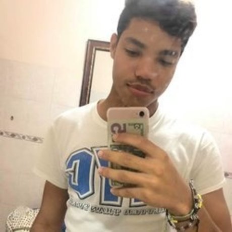 Foto di nudo di fuga di OnlyFans di Oscarlin Duran