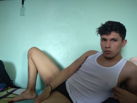 Foto di nudo di fuga di OnlyFans di Oscar Pantoja
