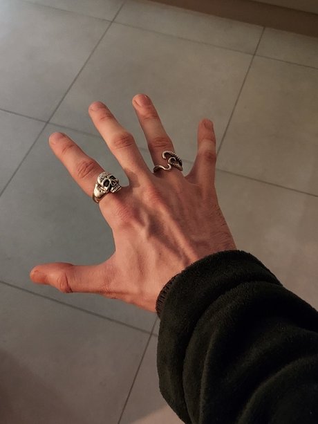 Foto di nudo di fuga di OnlyFans di Acid