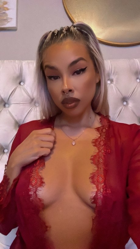 Foto di nudo di fuga di OnlyFans di Goddess