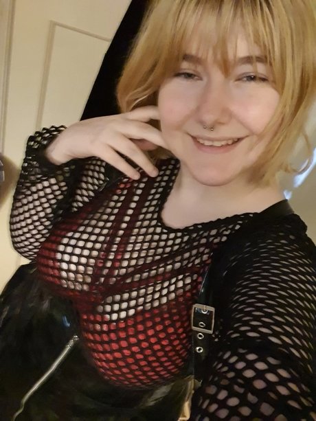 Foto di nudo di fuga di OnlyFans di Devon