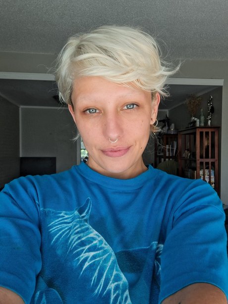 Foto di nudo di fuga di OnlyFans di Opal Siren