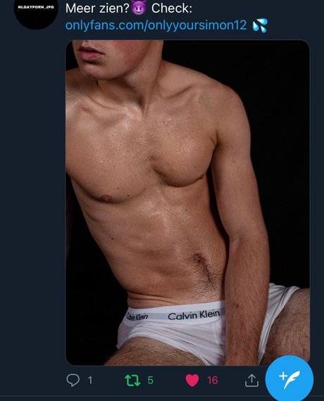 Foto di nudo di fuga di OnlyFans di Simon