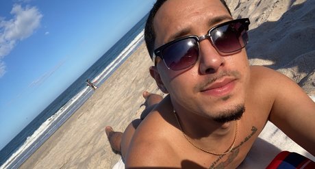 Foto di nudo di fuga di OnlyFans di Aladino Reyes