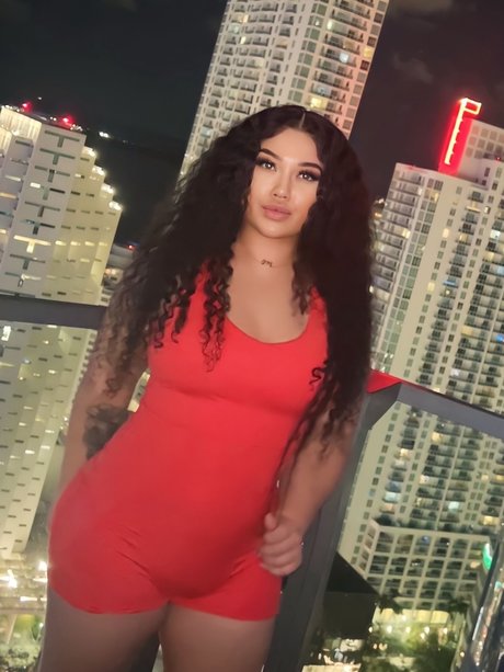 Foto di nudo di fuga di OnlyFans di Kitty