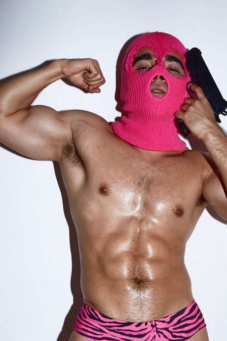 Foto di nudo di fuga di OnlyFans di P