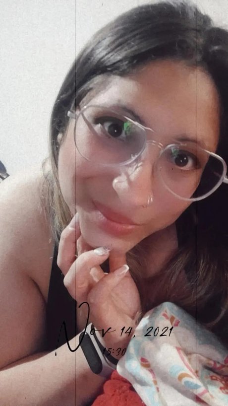Foto di nudo di fuga di OnlyFans di Griega