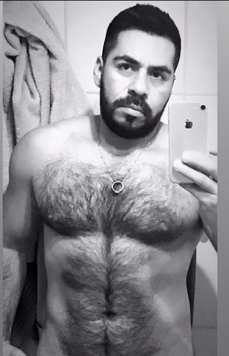 Foto di nudo di fuga di OnlyFans di Papadebruno