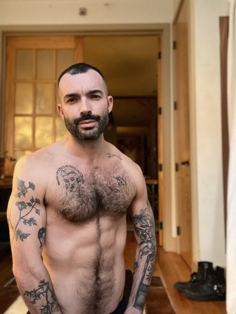 Foto di nudo di fuga di OnlyFans di Paolo Bianchi