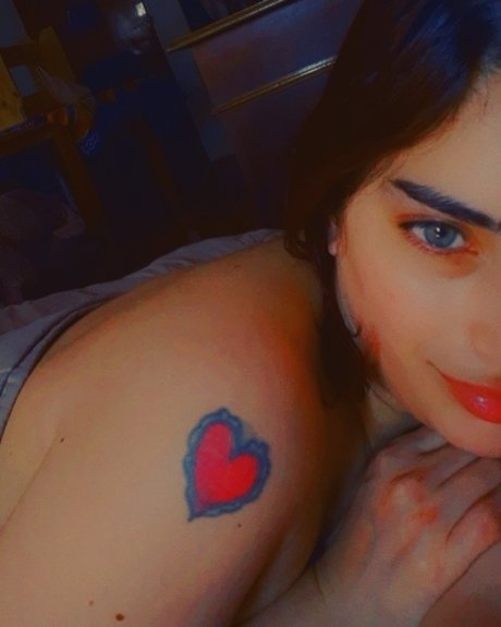 Foto di nudo di fuga di OnlyFans di Pao