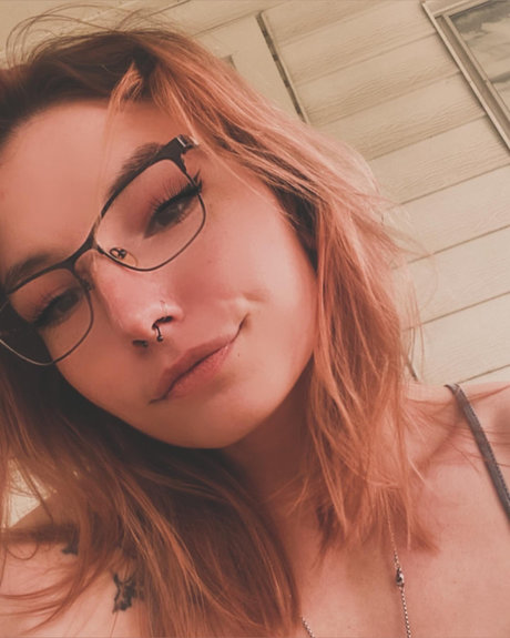 Foto di nudo di fuga di OnlyFans di Anne