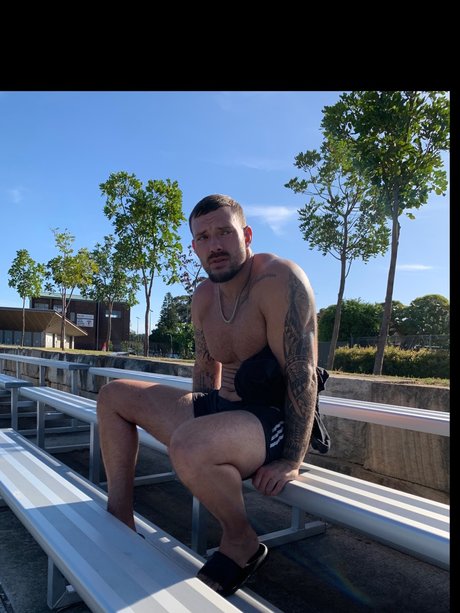 Foto di nudo di fuga di OnlyFans di Panther Jack