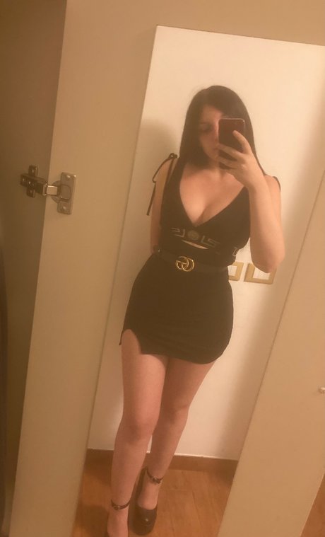 Foto di nudo di fuga di OnlyFans di Roberta