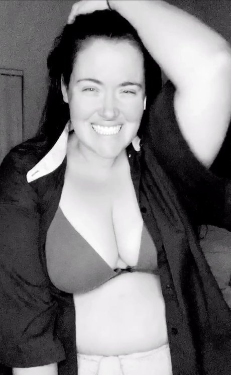 Foto di nudo di fuga di OnlyFans di Nursepanda86
