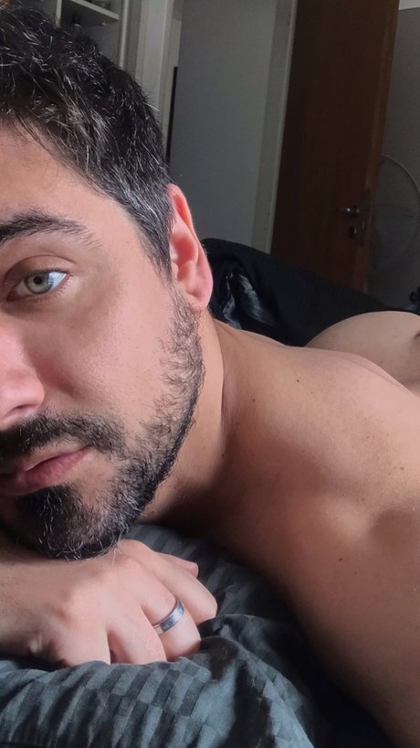 Foto di nudo di fuga di OnlyFans di Pampitolp