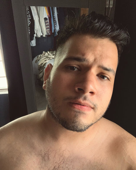 Foto di nudo di fuga di OnlyFans di Alec