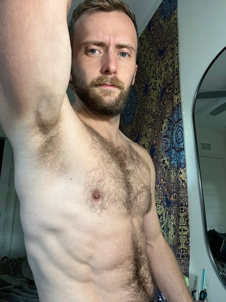 Foto di nudo di fuga di OnlyFans di Peter 