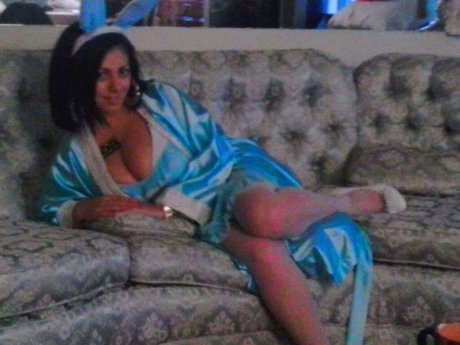 Foto di nudo di fuga di OnlyFans di Persian Sex Kitten