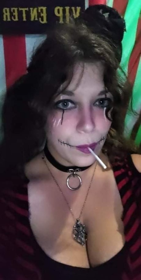 Foto di nudo di fuga di OnlyFans di Persephone Fae