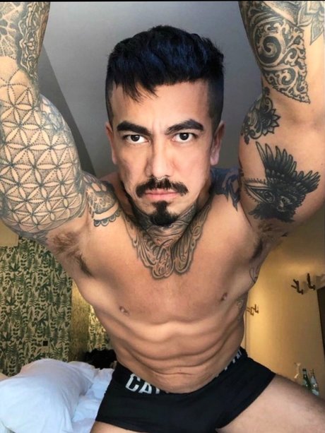 Foto di nudo di fuga di OnlyFans di Pepe Yakuna Free