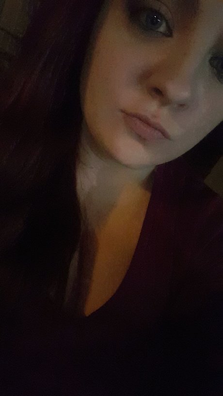 Foto di nudo di fuga di OnlyFans di Renee